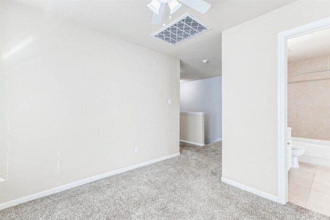 Building Photo - 5227 Brinkman Ct