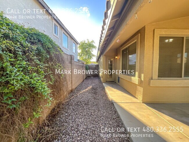 Building Photo - 34473 N Mashona Trail