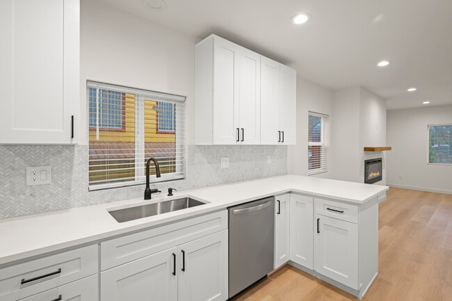 Building Photo - 110 NW 83rd St