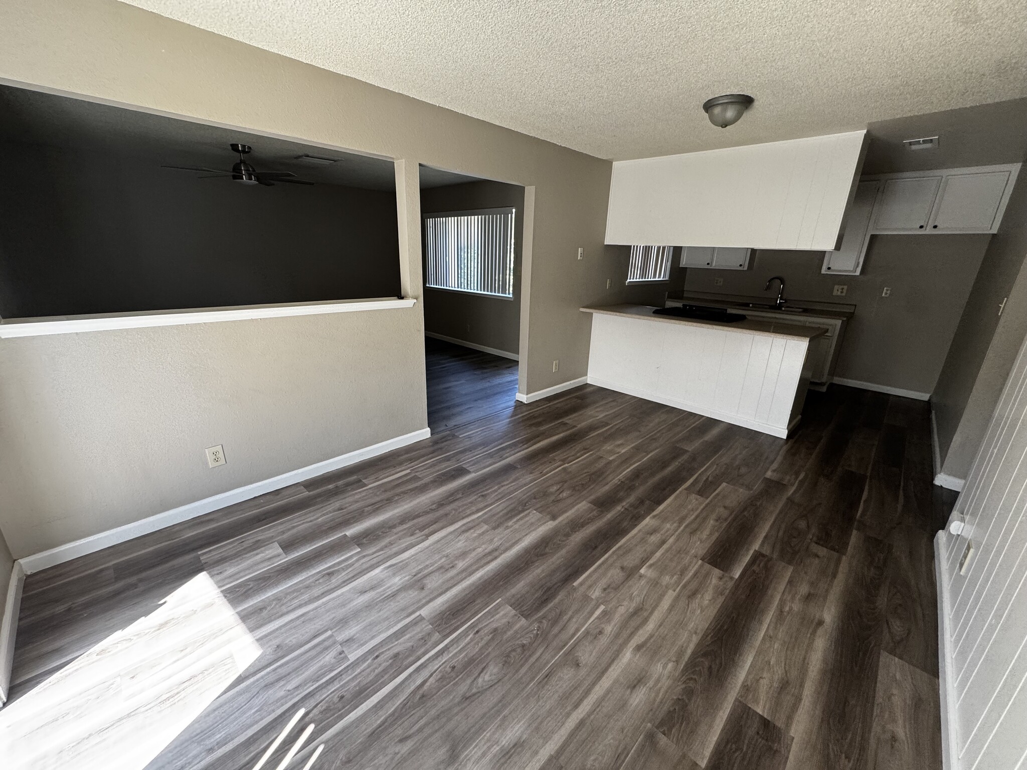 Building Photo - 3700 Bridgeford Ln
