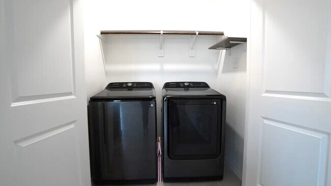 Building Photo - 3702 Haydon Hl Rd