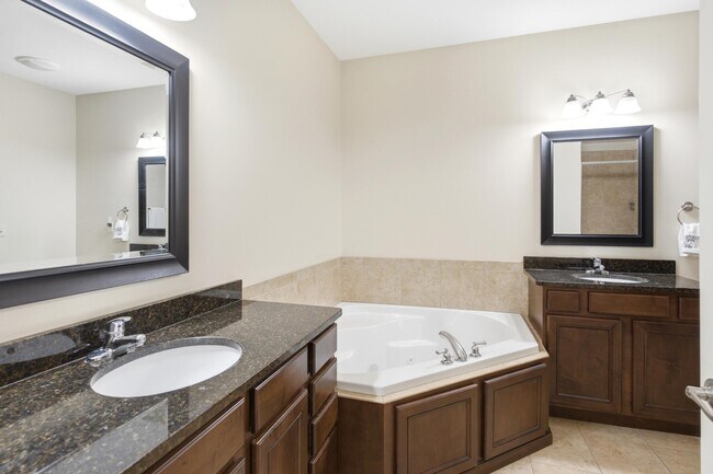 Building Photo - 2409 Boulder Springs Dr