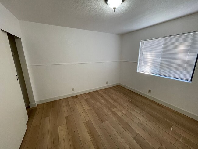 Building Photo - 1068 Cherokee St