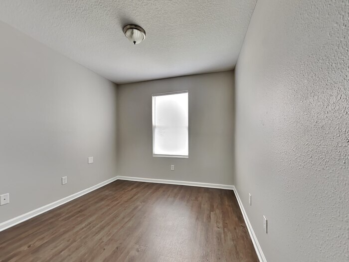 Building Photo - 5241 Walkers Ridge Dr