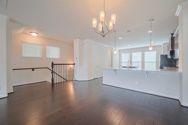 Building Photo - 10004 Spring Shadows Park Cir