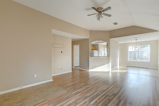 Building Photo - 18814 Bonners Park Cir