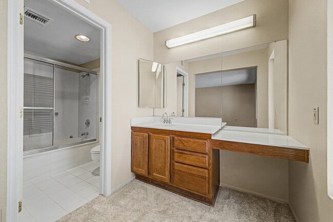 Building Photo - 14222 W Yosemite Dr