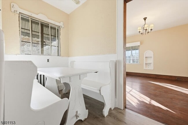 Building Photo - 283 Pasadena Ave