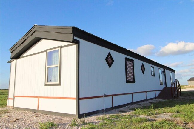 Building Photo - 4712 Mile 11 N Rd