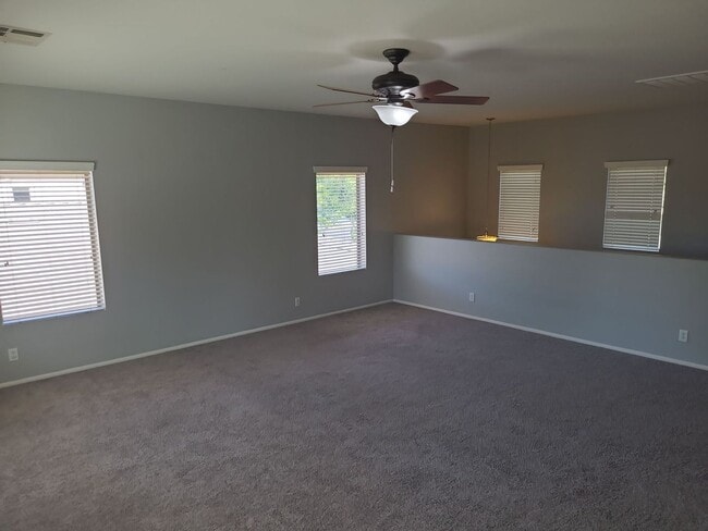 Building Photo - Ideal Living in Highland Groves: Stunning Cul-de-Sac Home with Builder Upgrades, Open Floor Plan,...