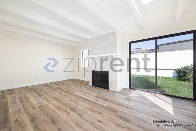 Building Photo - 4914 Zion Ave