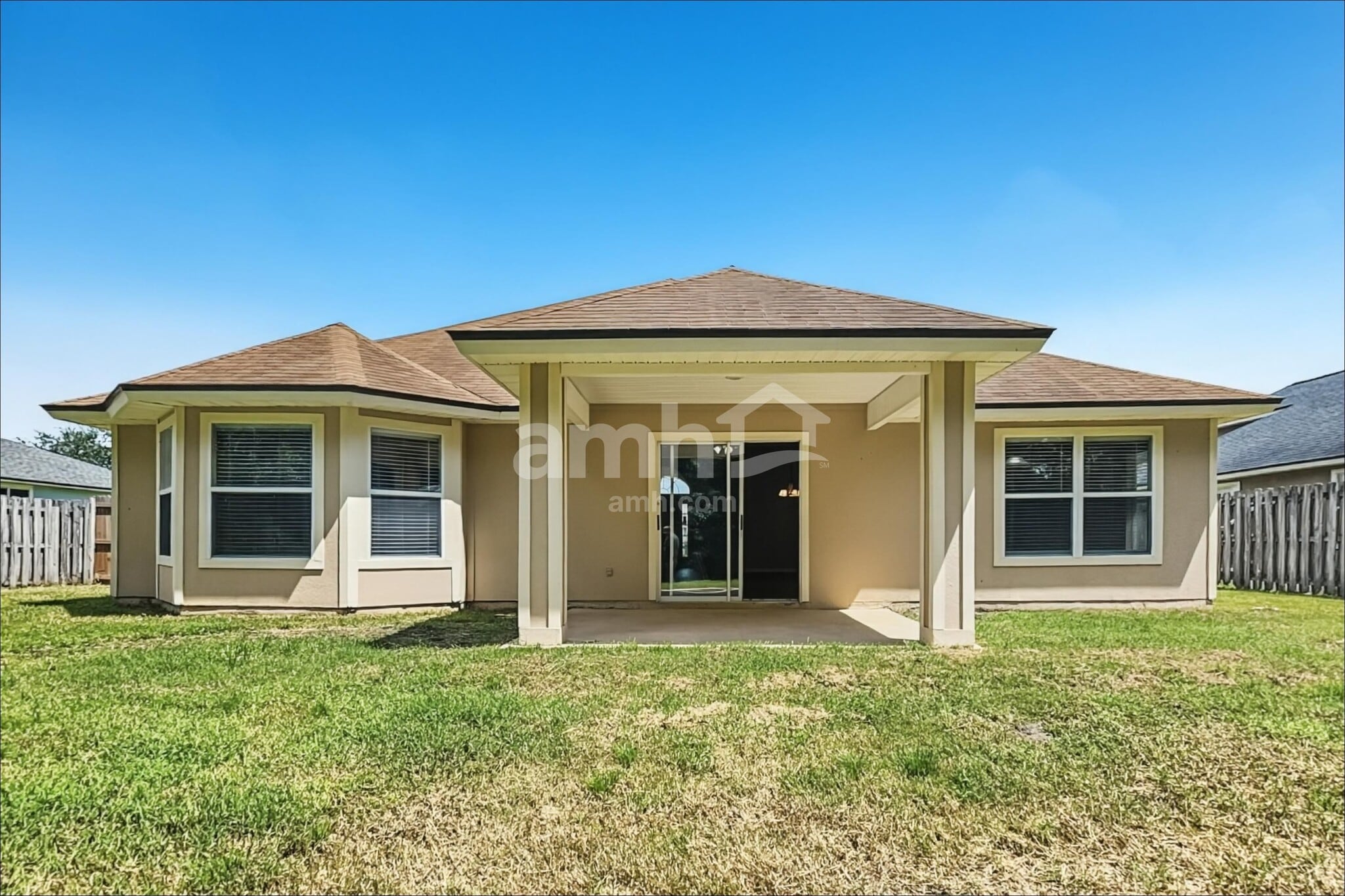 Building Photo - 1756 Hollow Glen Dr