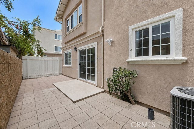 Building Photo - 7592 Artesia Blvd