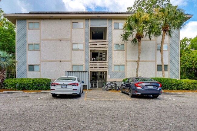 Building Photo - 104 Cordillo Pkwy