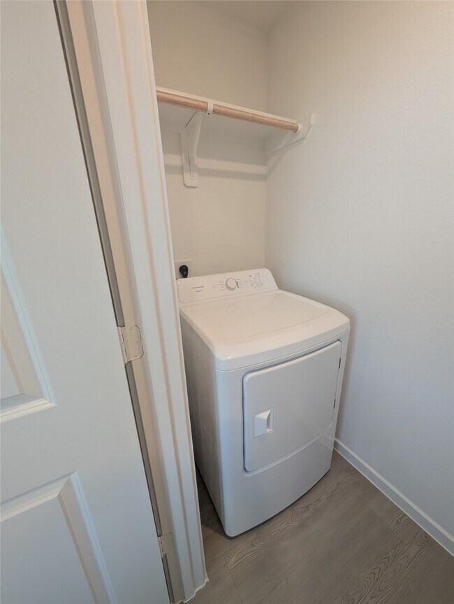 Building Photo - 9039 Marbled Duck Dr