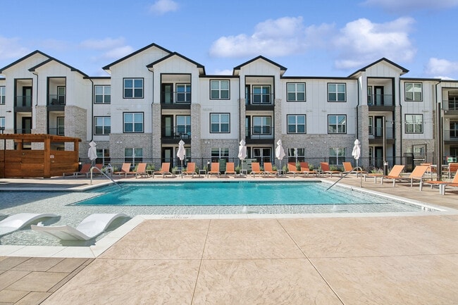 Building Photo - Ascend at McKinney North