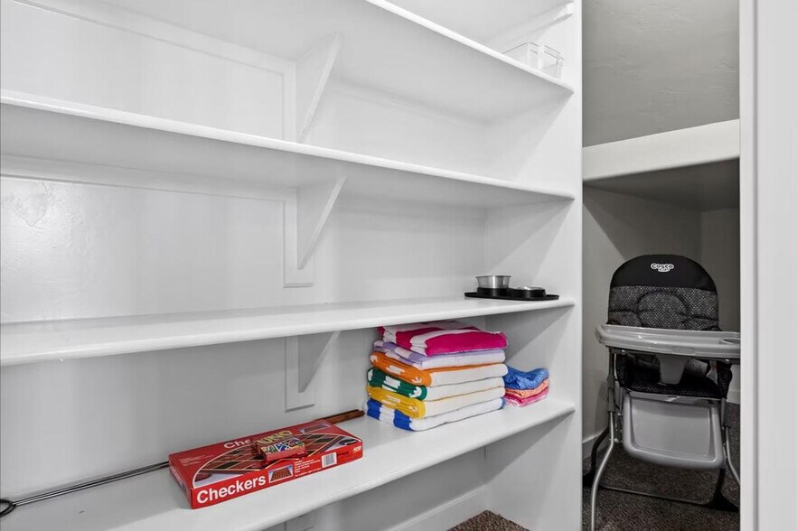 Building Photo - 10130 W Brownstone Dr