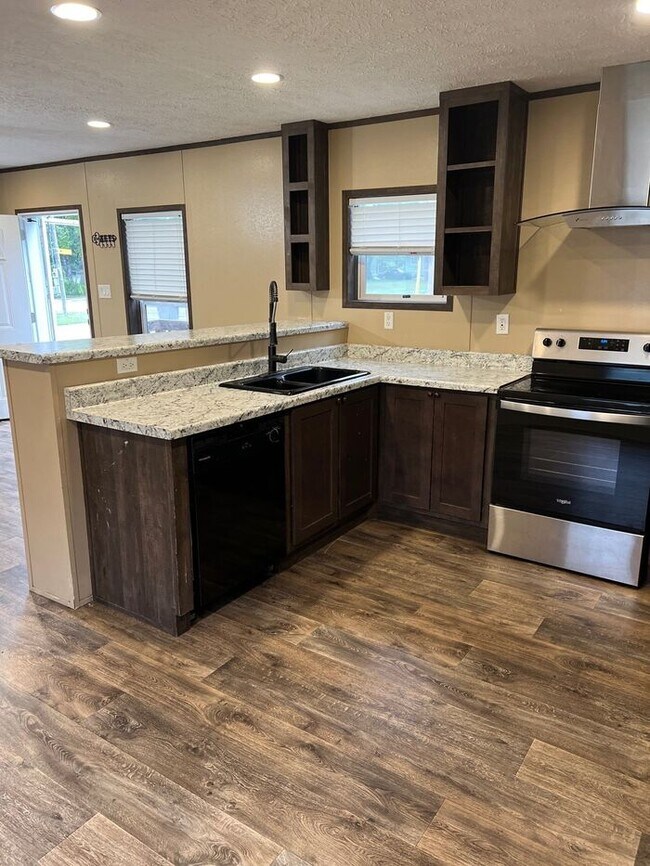 Building Photo - 2019 Mobile Home For Sale