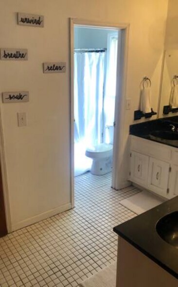 Building Photo - 3860 Pontevedra Pl
