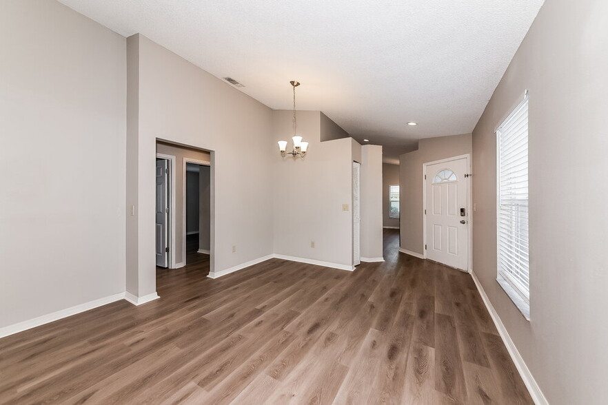 Building Photo - 3281 Gulf Watch Ct