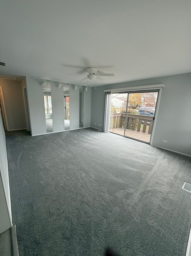 Building Photo - 20137 S Hampton Ct