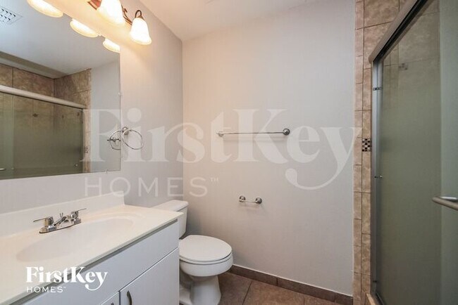 Building Photo - 431 Albatross Ct