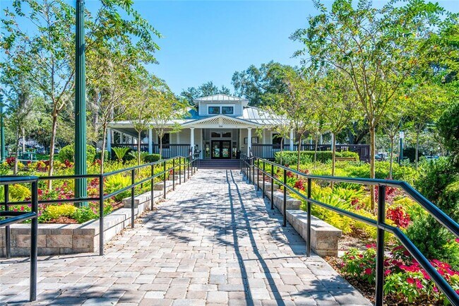 Building Photo - 245 S Rhodes St