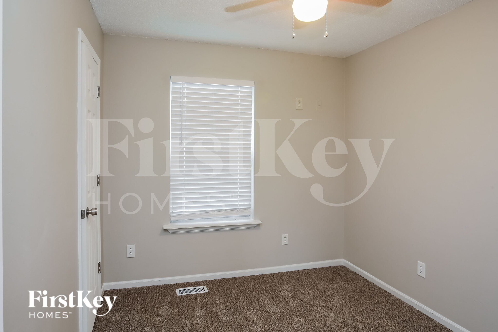 Building Photo - 1034 Bunting Ln