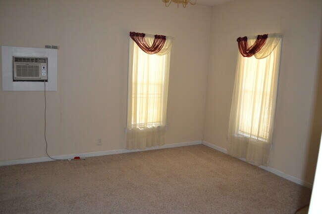 Building Photo - Nice and previously remodeled 2 bedroom w/ detached 3rd bedroom, carport & storage garage in Clay...