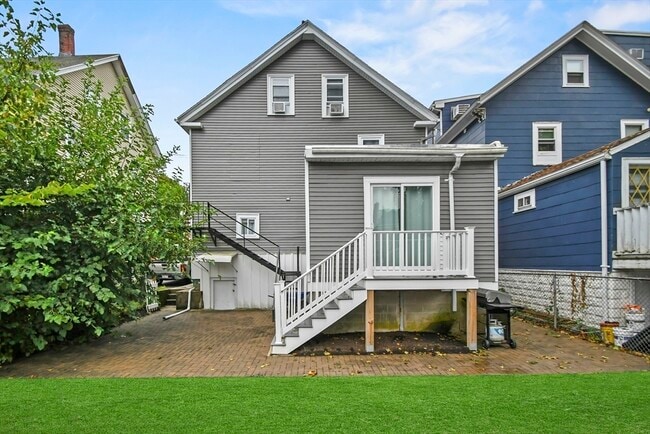 Building Photo - 36 Union St