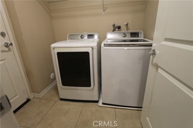 Building Photo - 21 Quartet