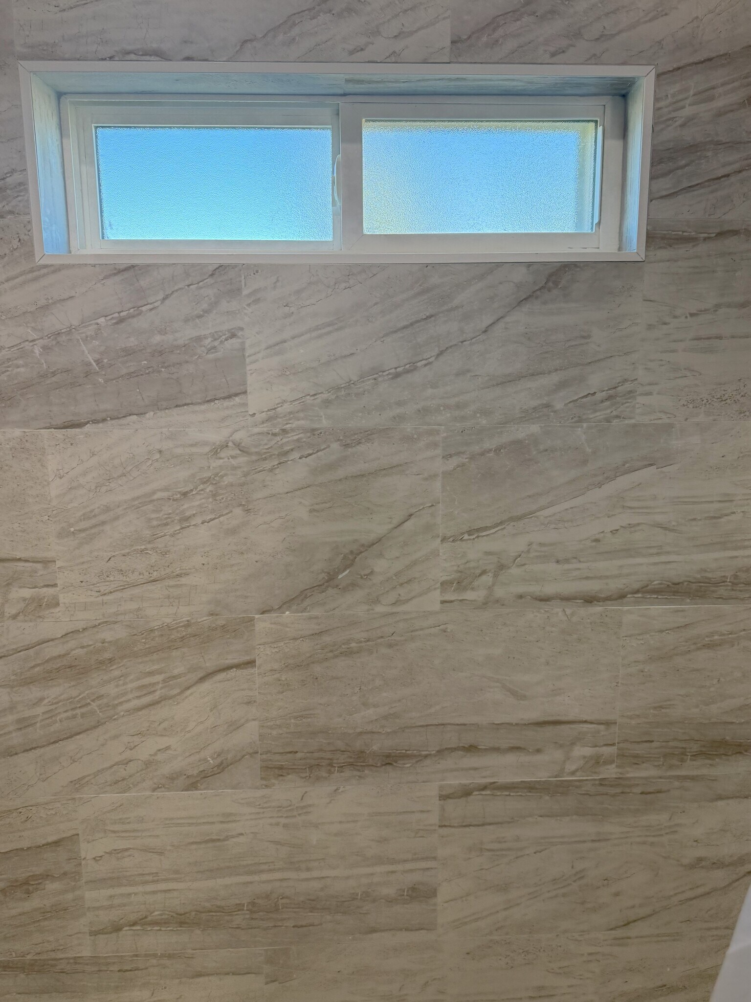 Shower Window - 5712 Abbey Ct