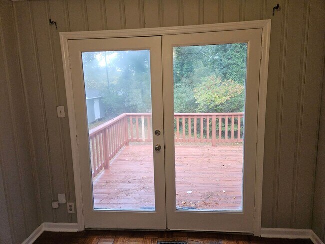 Building Photo - Marietta Ranch with Garage