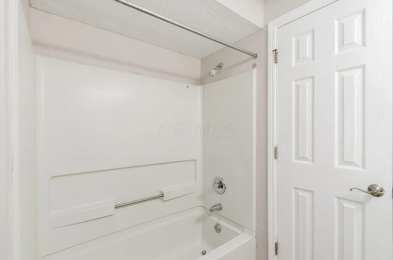 Building Photo - 5340 Darlington Rd