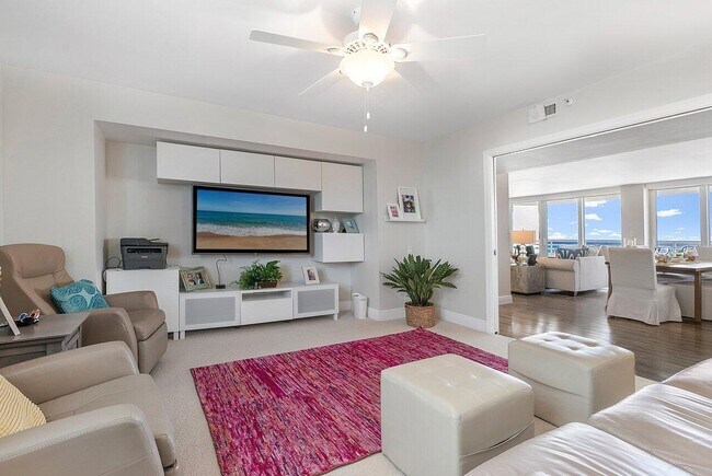 Building Photo - 3407 S Ocean Blvd