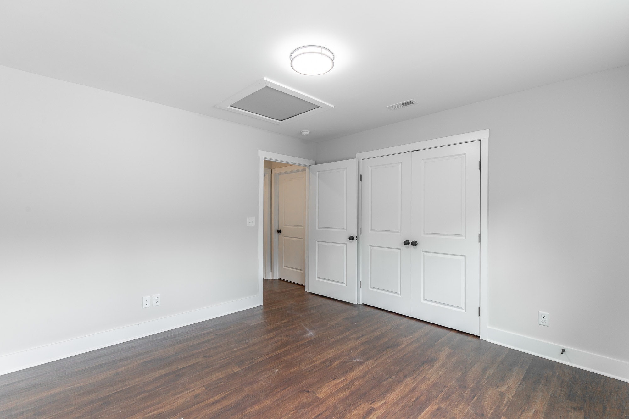 Building Photo - 4654 Heiskell Dr