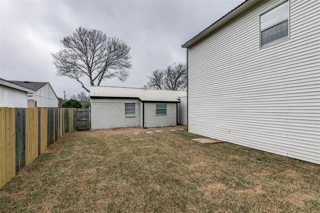 Building Photo - 2917 Dale Dr