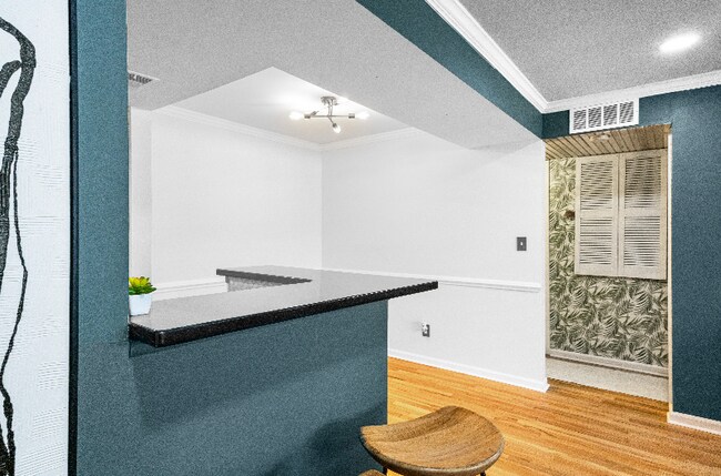 Building Photo - 3074 Chastain Park Ct NE