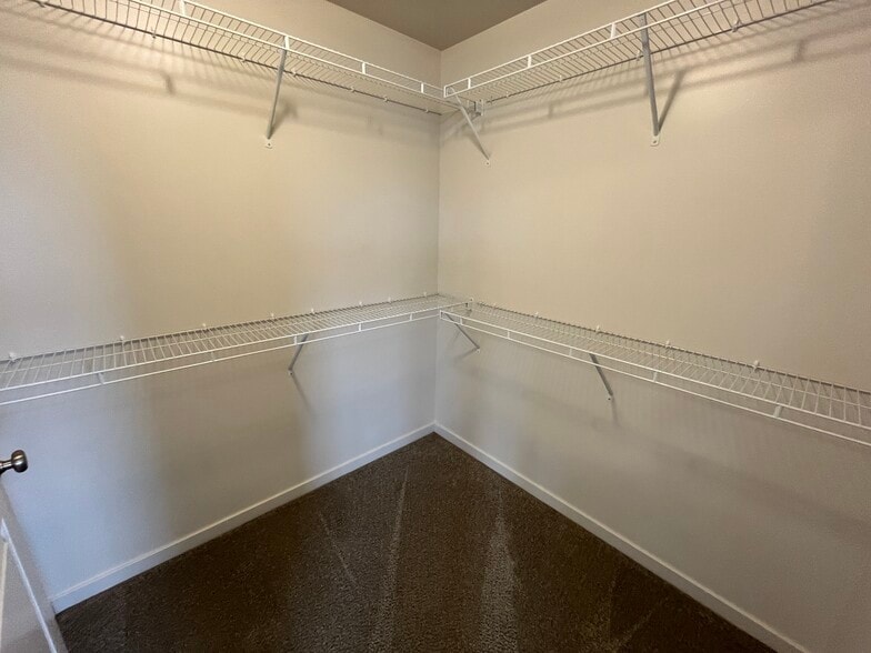 Building Photo - 3619 Black Star St