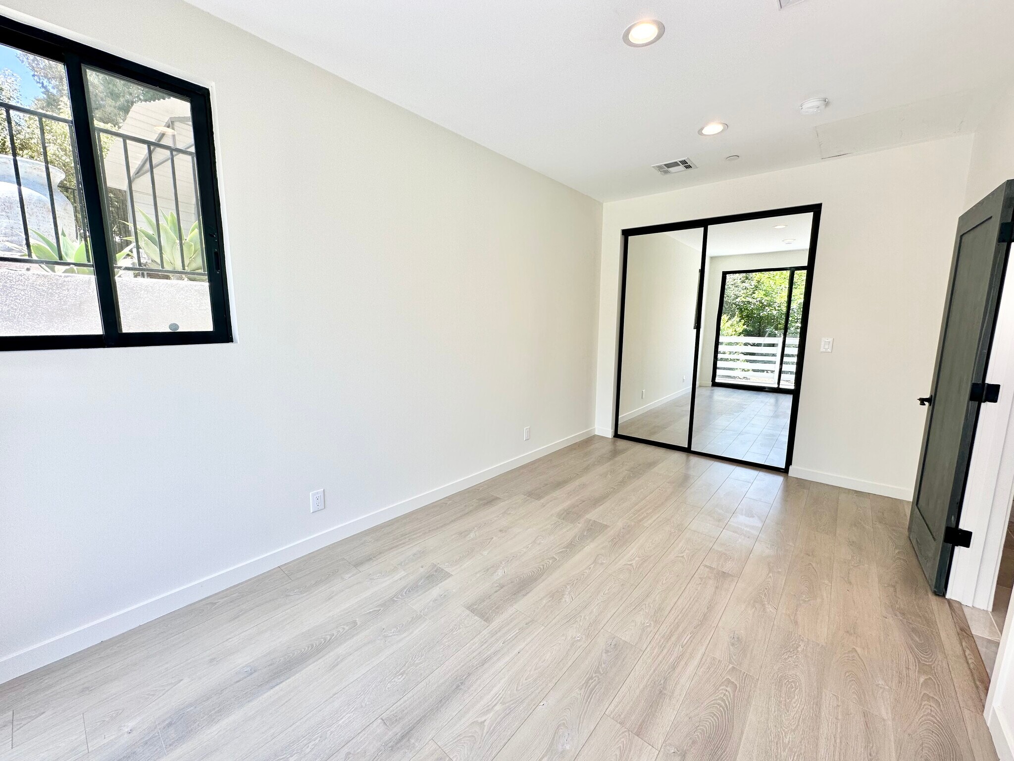 Building Photo - 29051 Pacific Coast Hwy