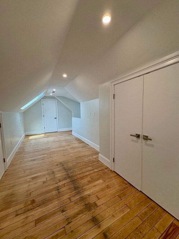 Building Photo - 54 Falcon St