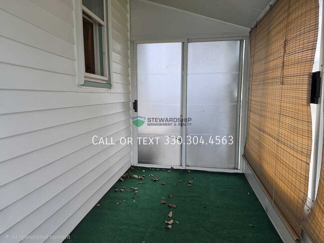 Building Photo - 213 Chestnut Ave NE