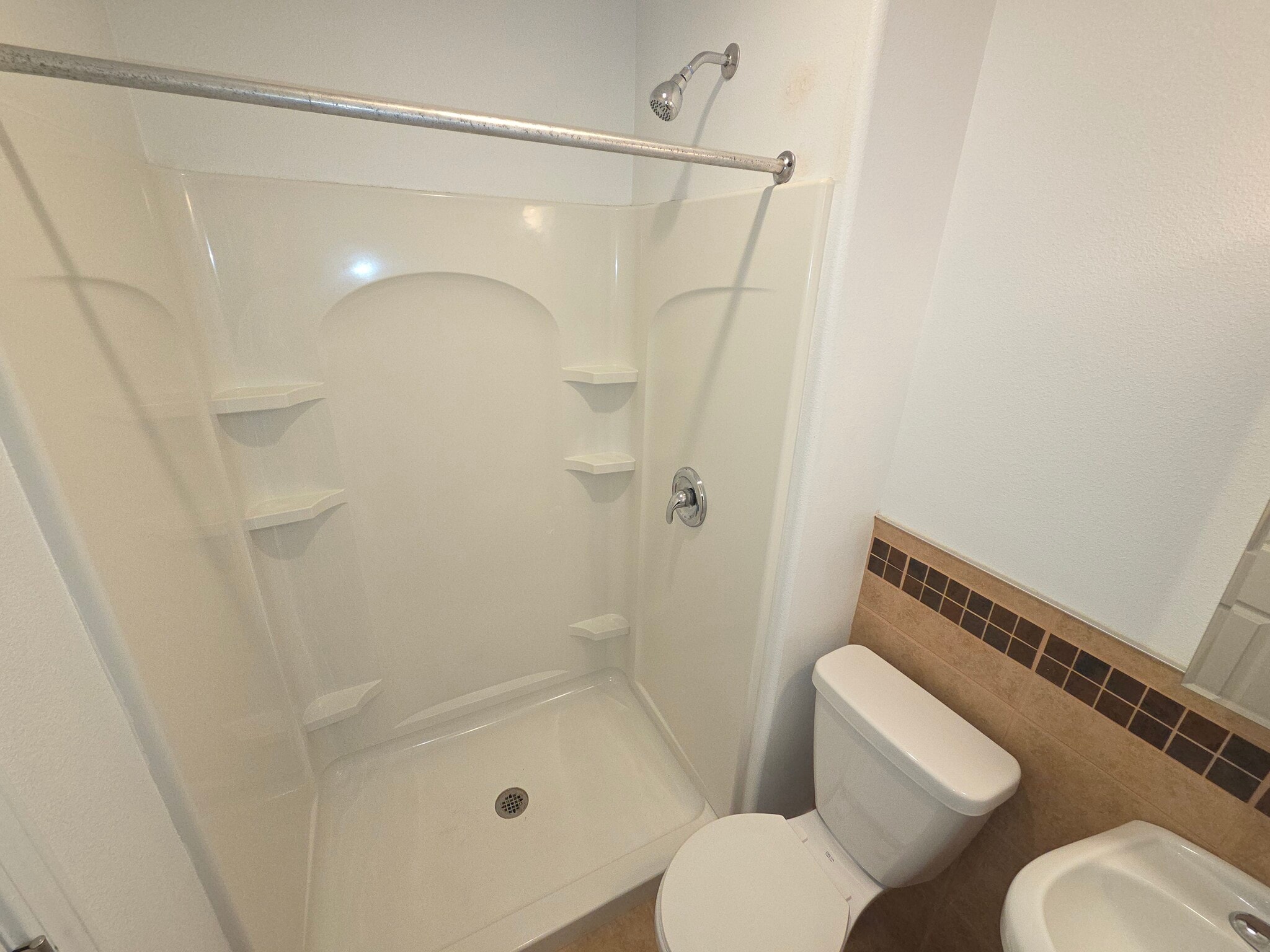 Building Photo - 627 2nd Ave