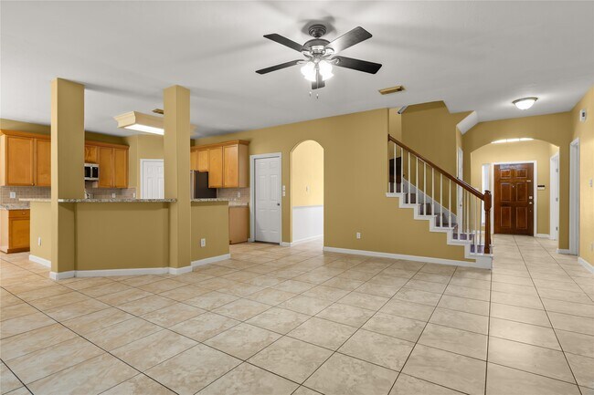 Building Photo - 4111 Surreydon Dr