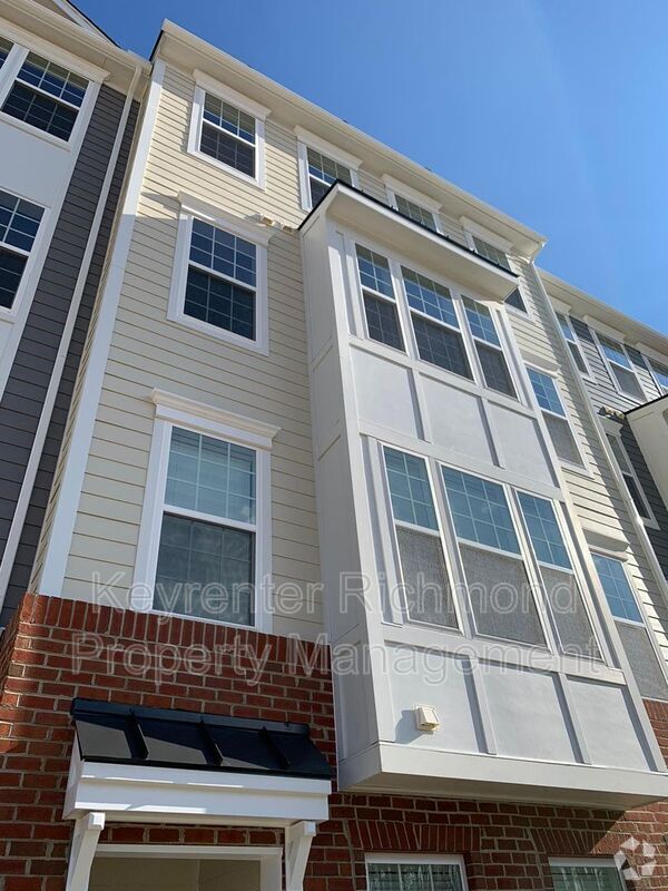 Building Photo - 8113 Wistar Creek Mews
