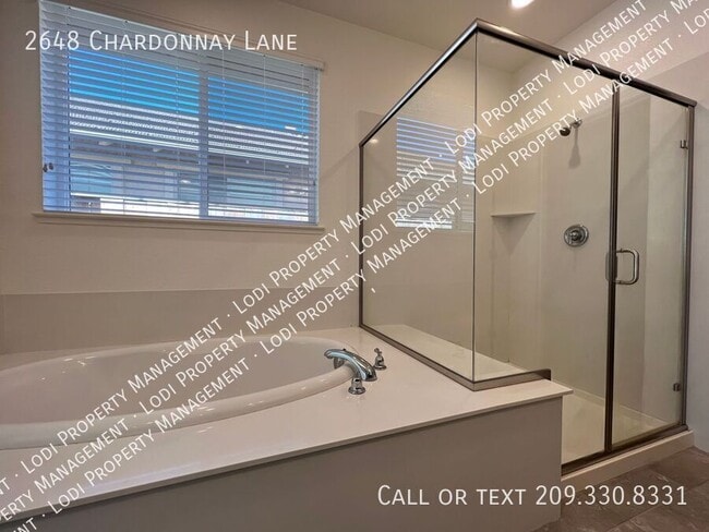 Building Photo - 2648 Chardonnay Ln