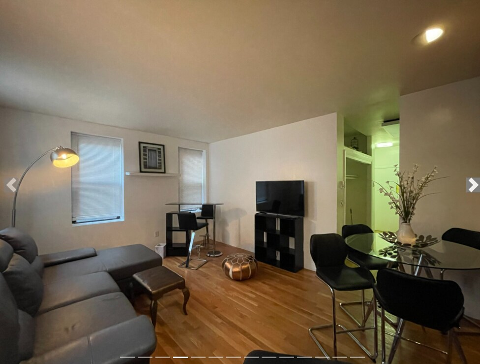 Building Photo - 91 Saint Botolph St