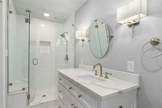 Building Photo - 6933 Wake Forrest Dr