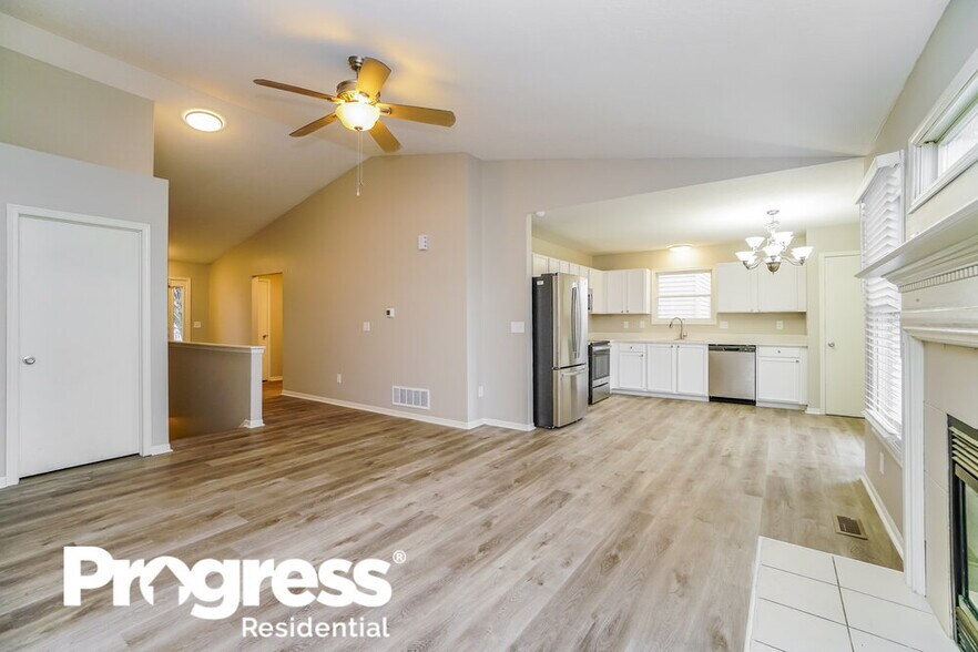Building Photo - 3421 Brook Spring Dr