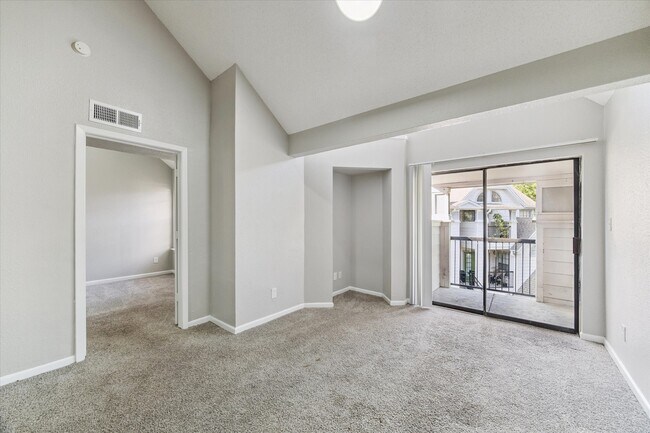 Primary Photo - 1710 W T C Jester Blvd